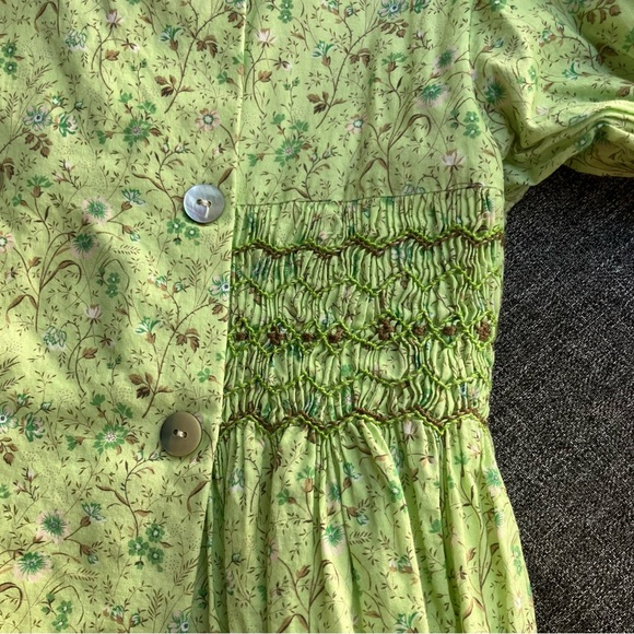 F487 La Coqueta Green Floral Carla Dress Hand Smocked Girls 6 6Y - Picture 7 of 13